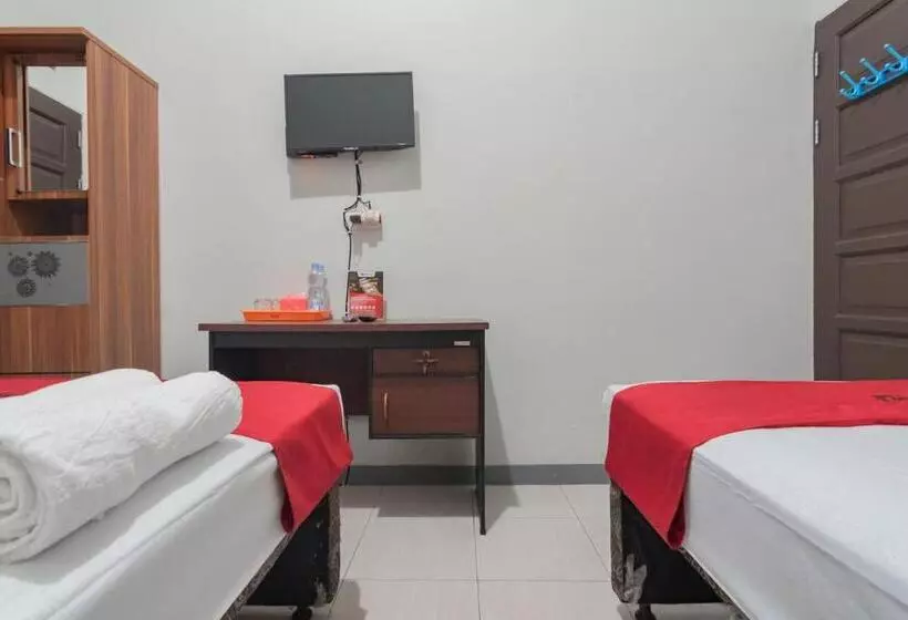 Hotelli Reddoorz Syariah Near Jalan Jakarta Samarinda