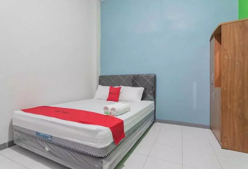 Hotelli Reddoorz Syariah Near Jalan Jakarta Samarinda