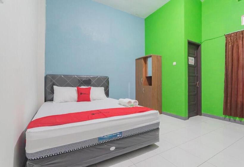 Отель Reddoorz Syariah Near Jalan Jakarta Samarinda