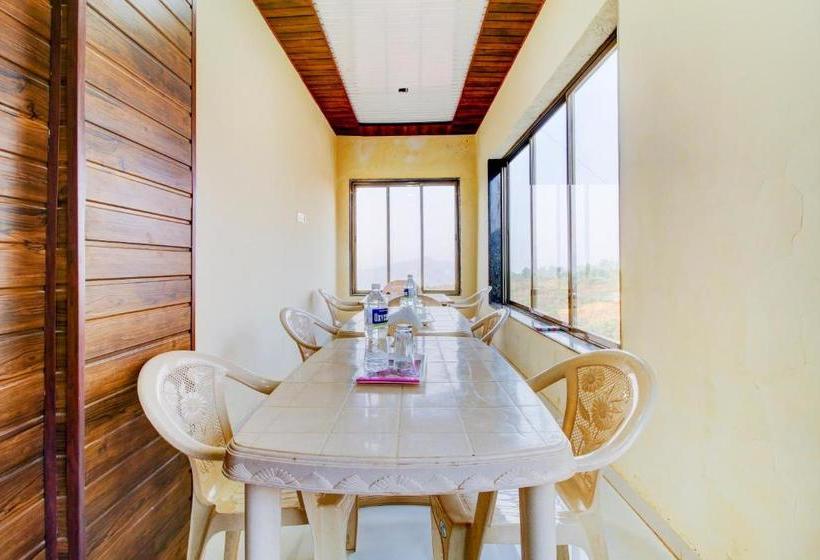 فندق Spot On 79399 Om Residency Classic