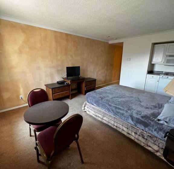 Affordable Choice Lillooet Hotel Victoria