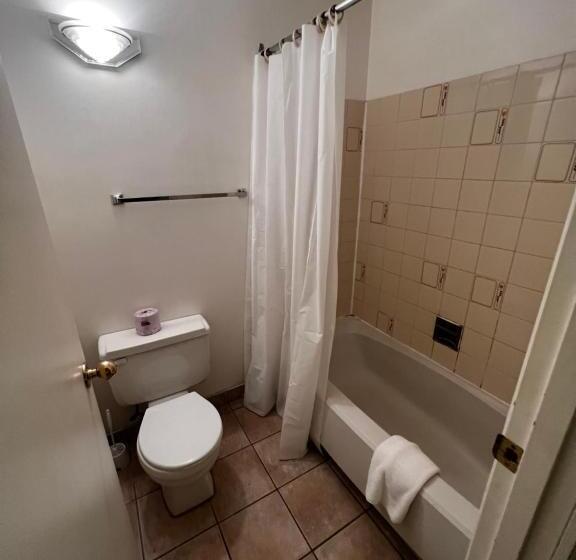 Affordable Choice Lillooet Hotel Victoria