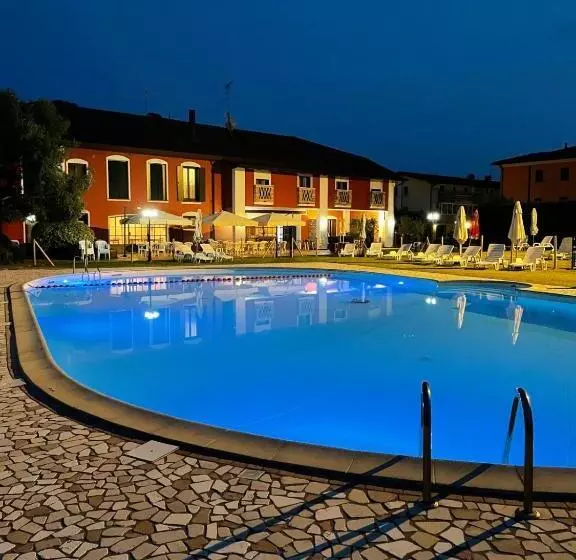 Residence Il Giardino Del Cigno