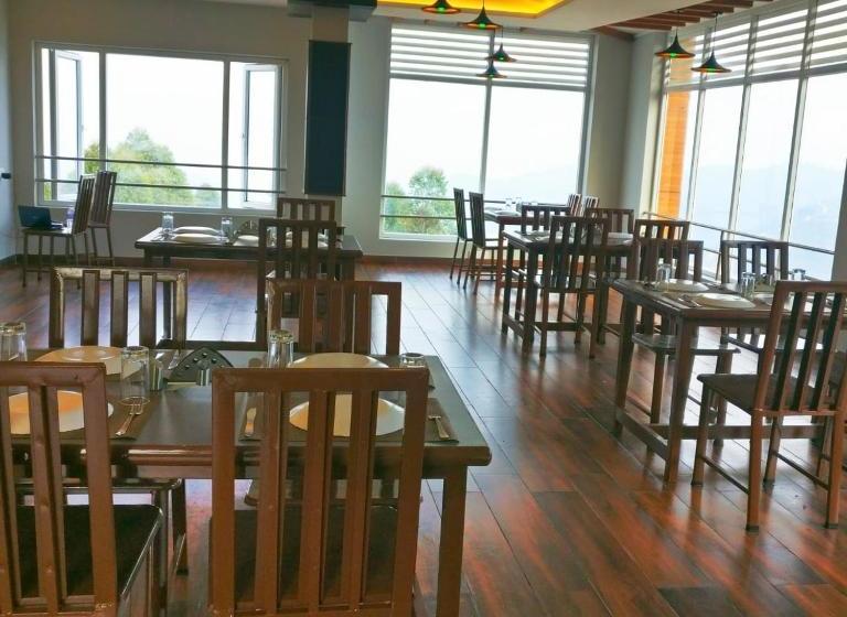 Resort Revostay Mist View By Crossway