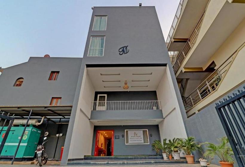 בית מלון כפרי Townhouse 1178 Royal Encore