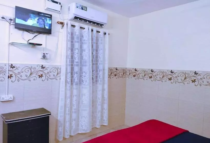 ホテル Colva Beach Xaviers Guest House