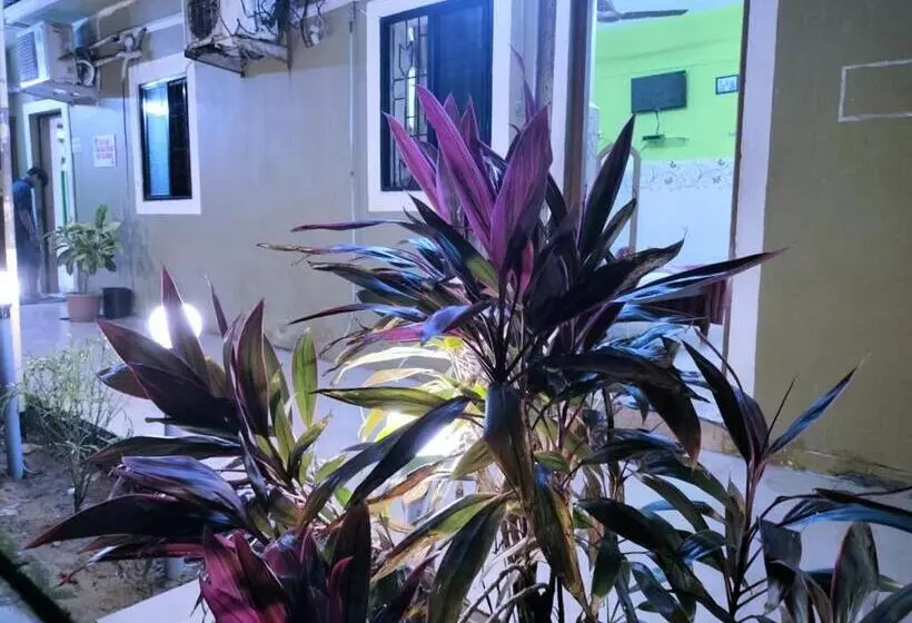 ホテル Colva Beach Xaviers Guest House