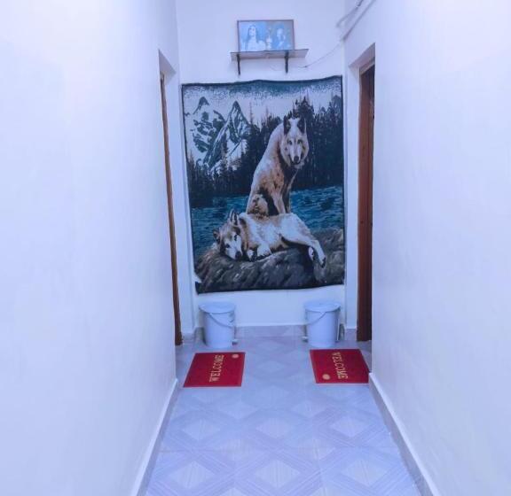 בית מלון כפרי Colva Beach Xaviers Guest House