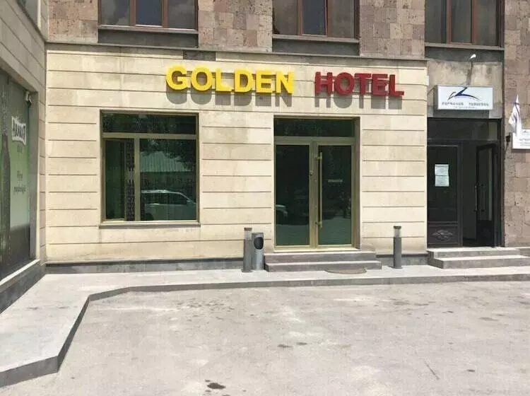 هتل Golden