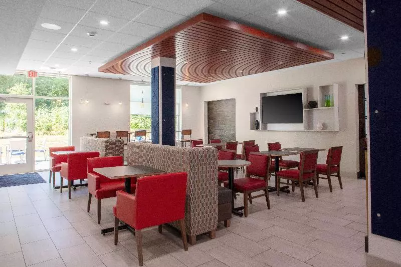 ホテル Holiday Inn Express   Wells Ogunquit Kennebunk, An Ihg