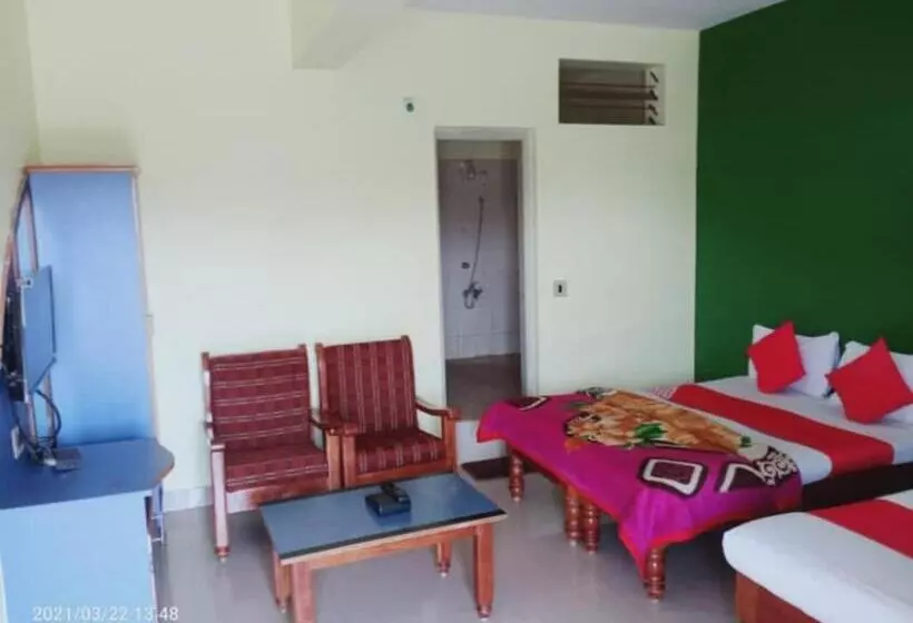 ホテル Ice Berg Deluxe Lodge