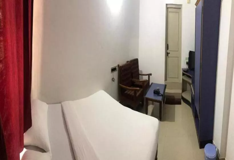 ホテル Ice Berg Deluxe Lodge