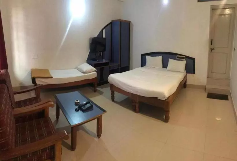 ホテル Ice Berg Deluxe Lodge