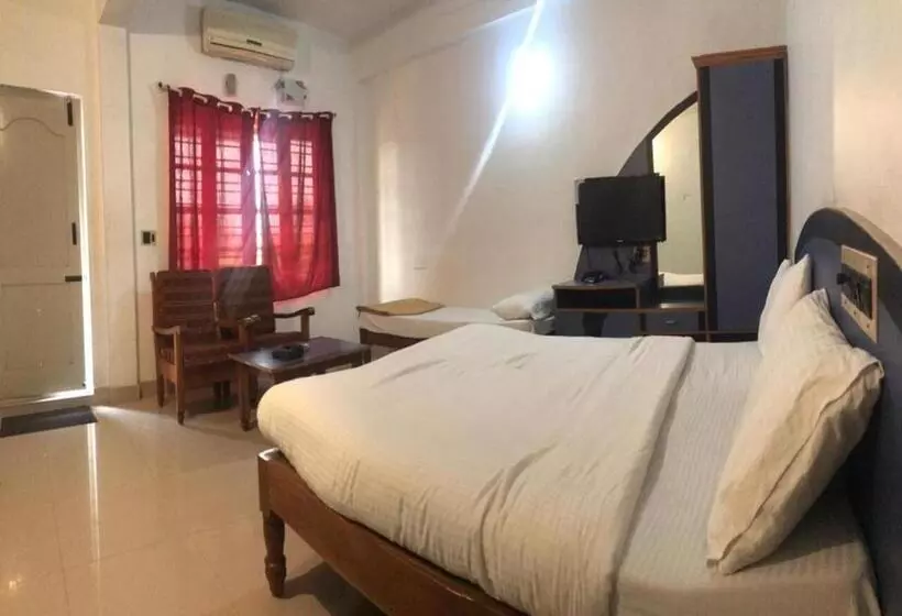 ホテル Ice Berg Deluxe Lodge