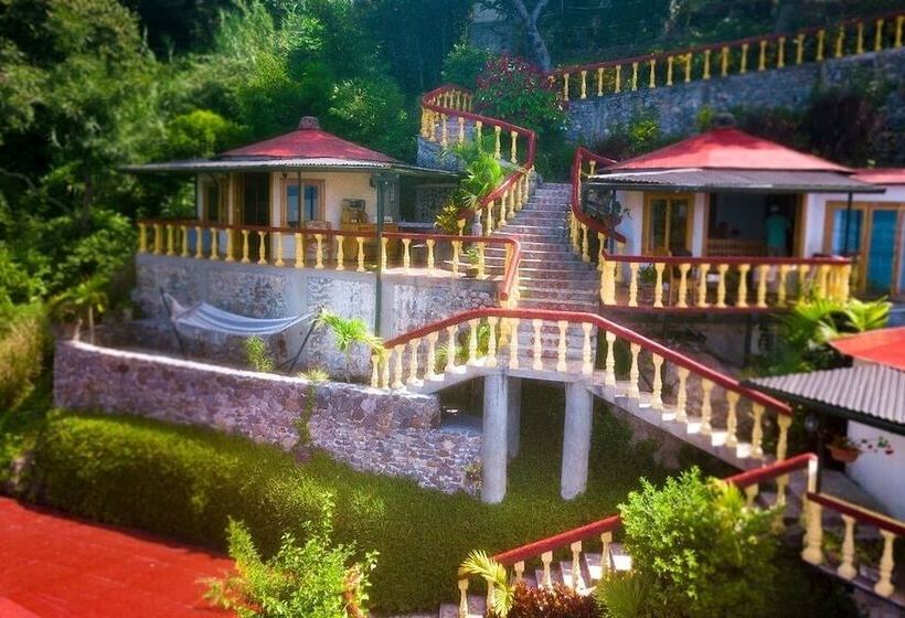 هتل Jenna S River Bed & Breakfast