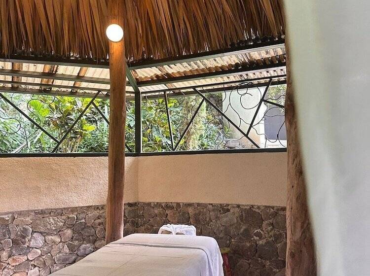 هتل Jenna S River Bed & Breakfast