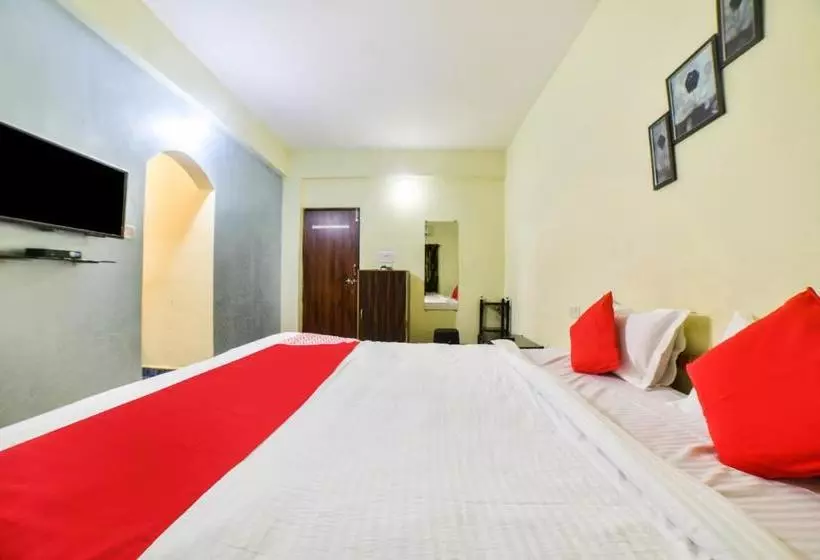 ホテル Oyo 29422 Navdurga Holiday Stay