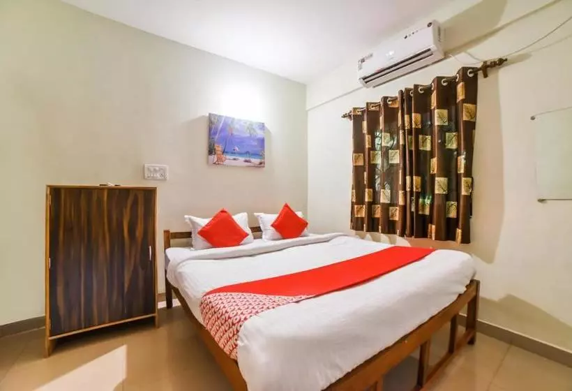 ホテル Oyo 29422 Navdurga Holiday Stay