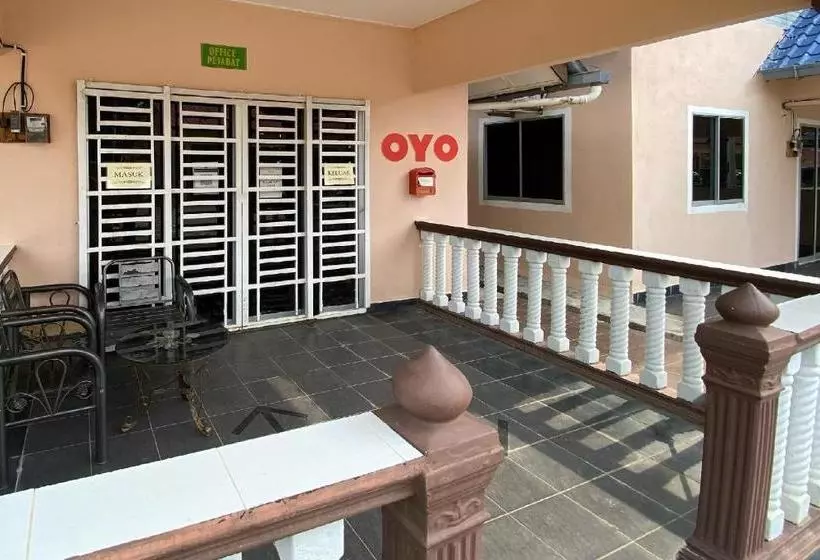 هتل Oyo 90218 Kbkb Homelystay