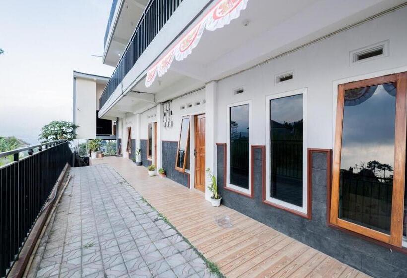 فندق Reddoorz At Omahku Guest House Batu