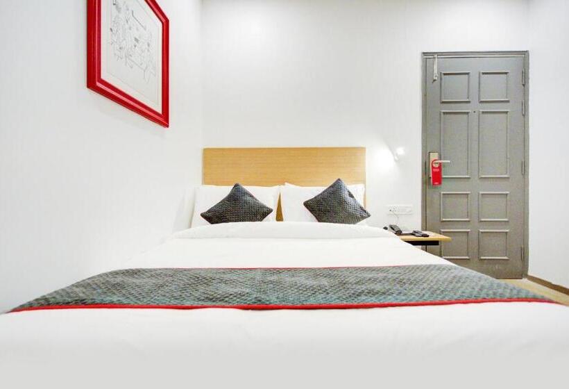 Hotel Super Townhouse Townhouse Atal Chowk Indirapuram Ghaziabad