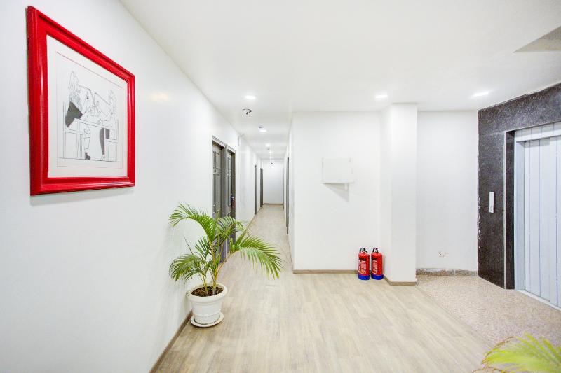 Hotel Super Townhouse Townhouse Atal Chowk Indirapuram Ghaziabad