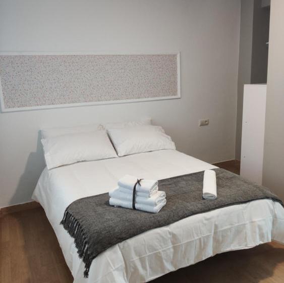 پانسیون Ecorooms Scq Estación