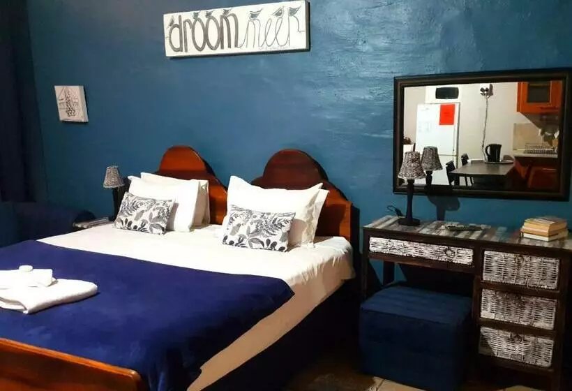 پانسیون Heidi's Place Guesthouse