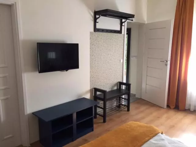 ベッドアンドブレックファースト Kikerics Vendégház
