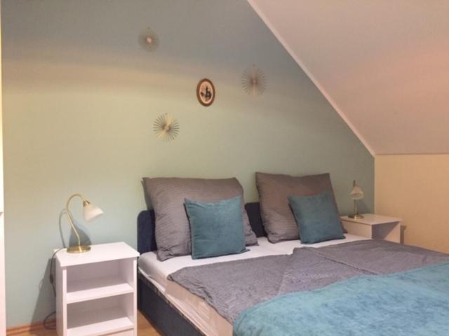 مبيت وإفطار Kikerics Vendégház