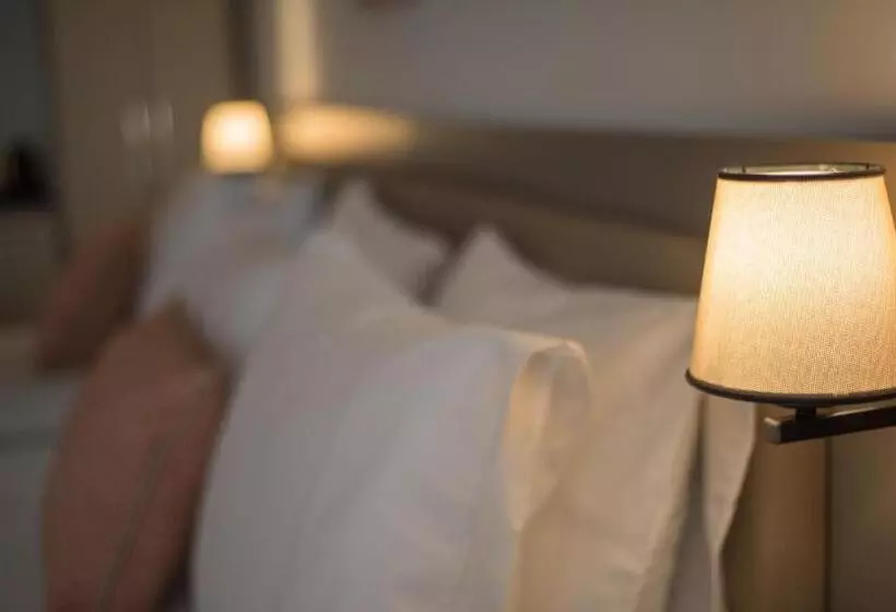 Dovv Hotel Busıness