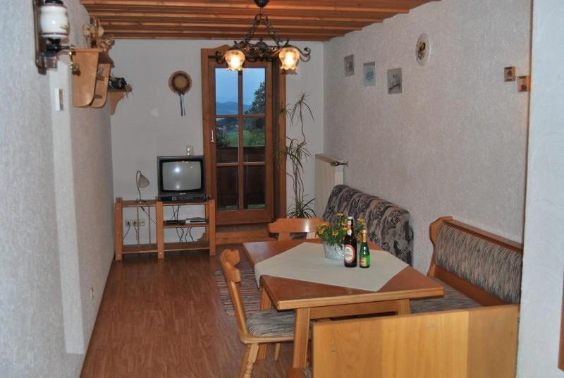 Hotell Bernerhof Ferienwohnungen Schmuck