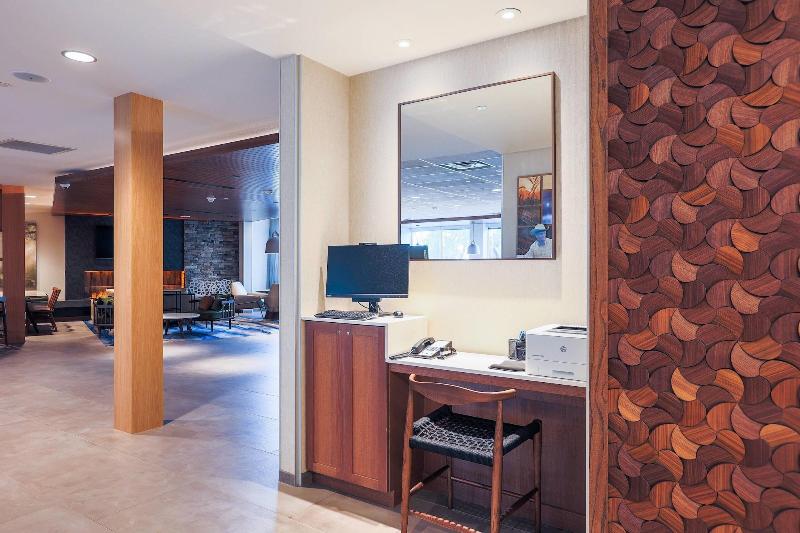 酒店 Fairfield Inn & Suites Marquette