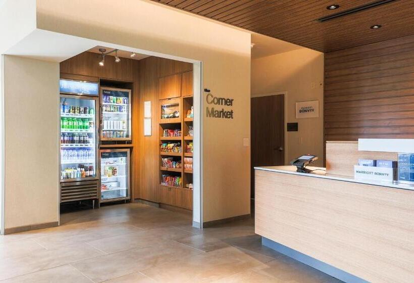 酒店 Fairfield Inn & Suites Marquette