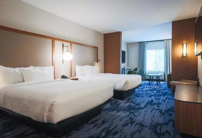 Hotelli Fairfield Inn & Suites Marquette