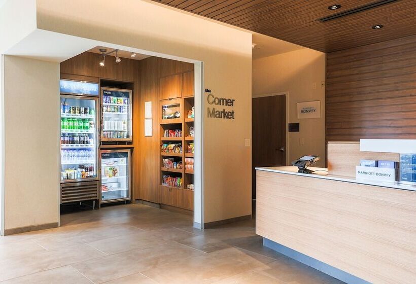 酒店 Fairfield Inn & Suites Marquette