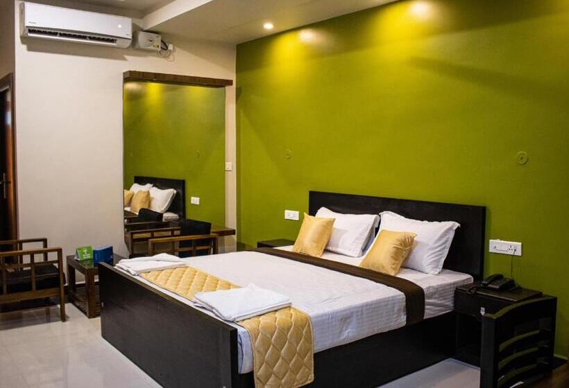 Hotel Faiz Residency