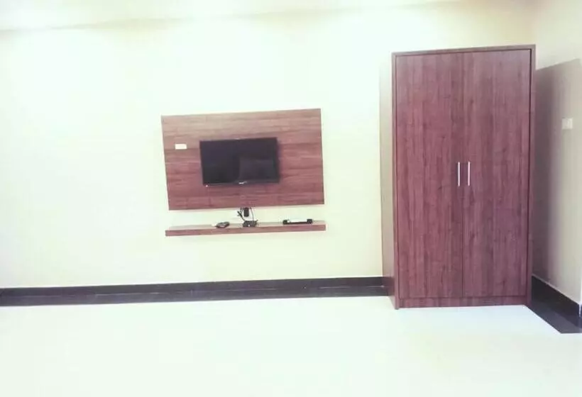 ホテル Faiz Residency