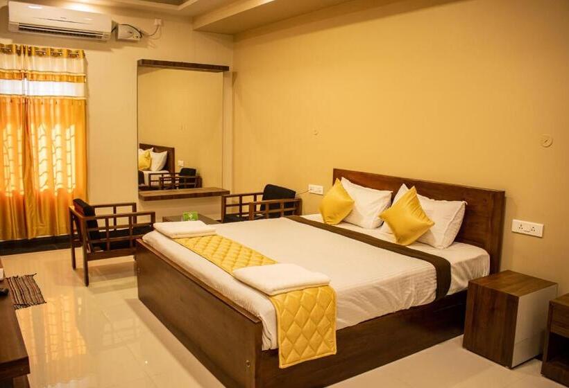 Hotel Faiz Residency