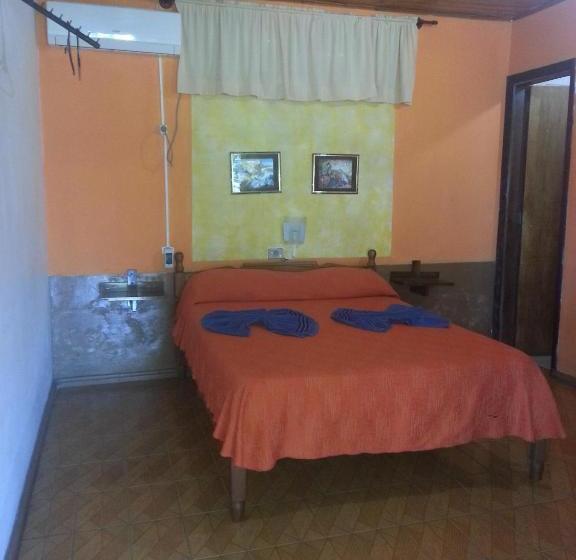 Hotel Y Residencial Amigos