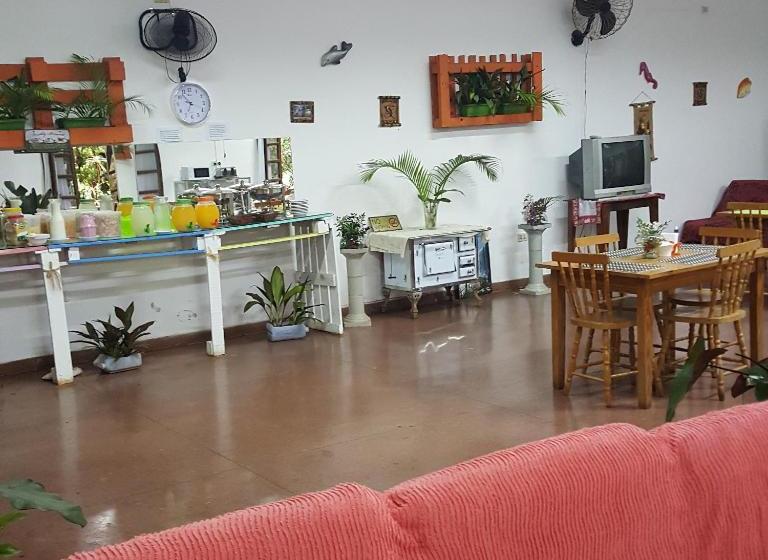 Hotel Y Residencial Amigos