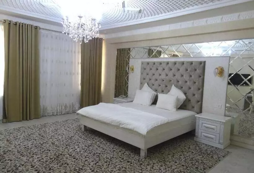 هتل Oydinplaza