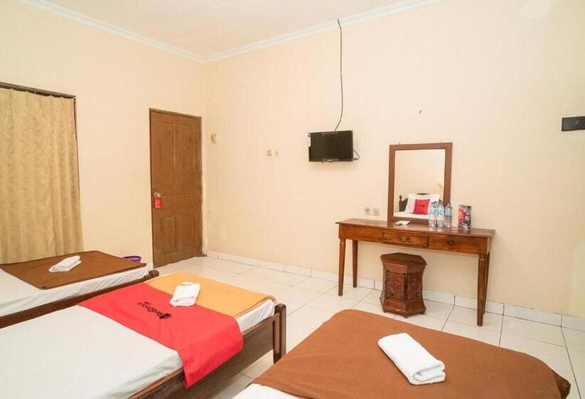 בית מלון כפרי Reddoorz Near Kampus 3 Uty Yogyakarta