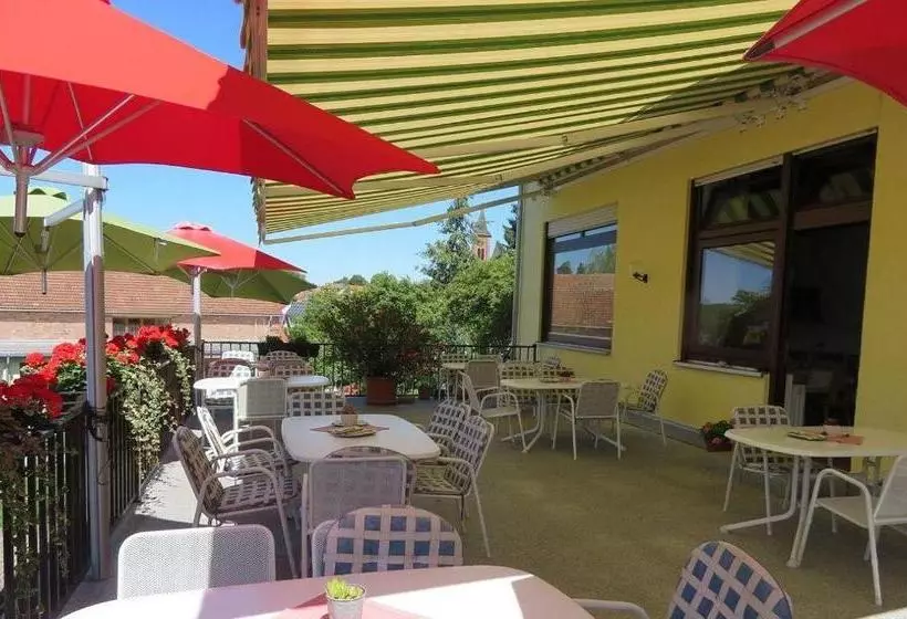 Hotelli & Restaurant Krone