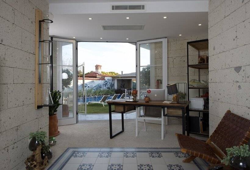 Rhodium Hotel Alaçatı