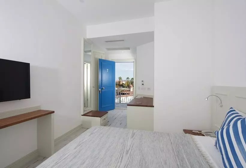 Rhodium Hotel Alaçatı