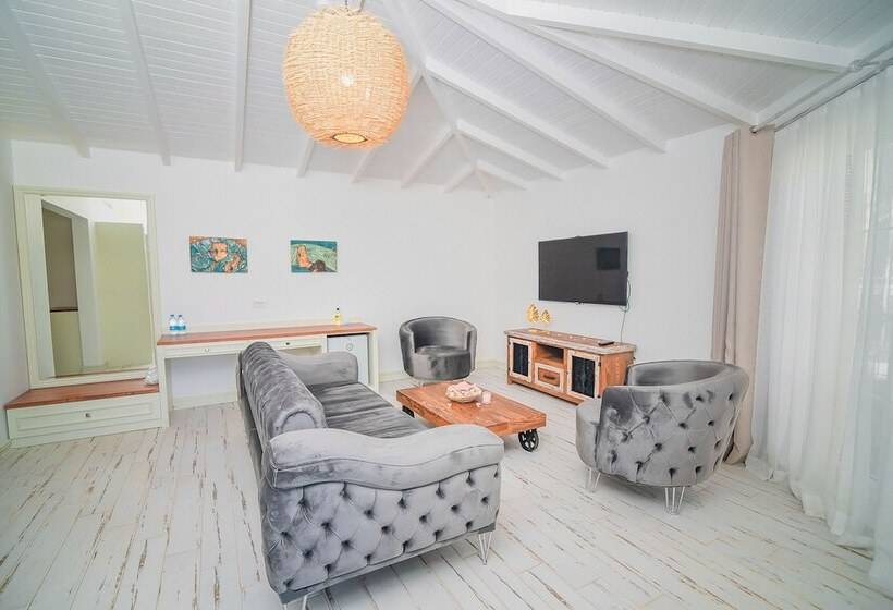 Rhodium Hotel Alaçatı