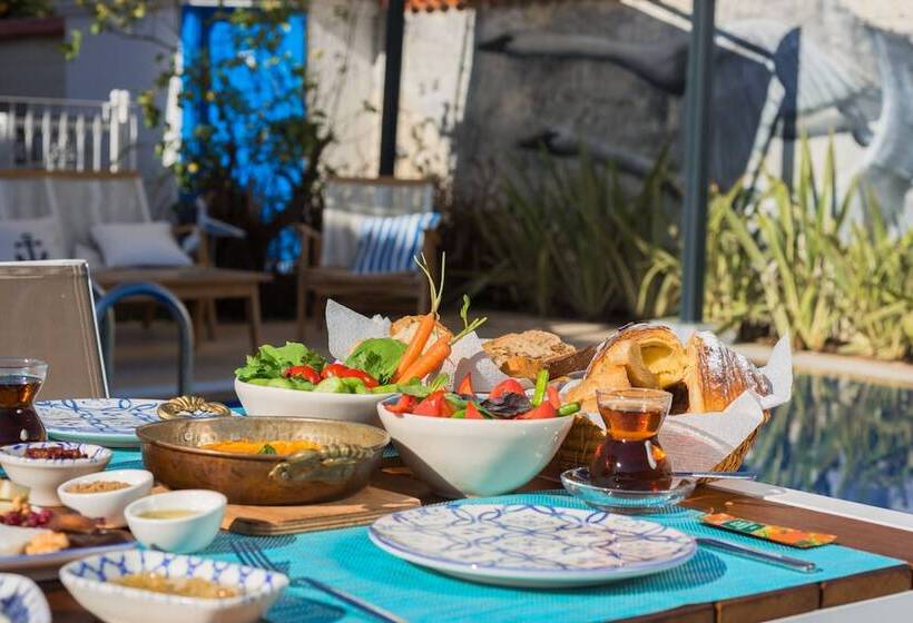 Rhodium Hotel Alaçatı