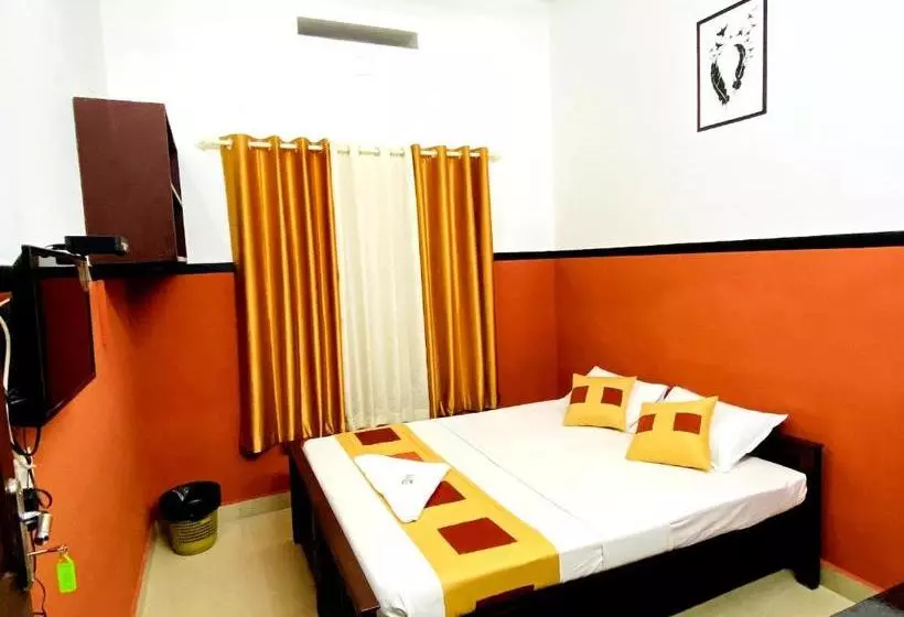 ホテル Valiyaparambil Residency