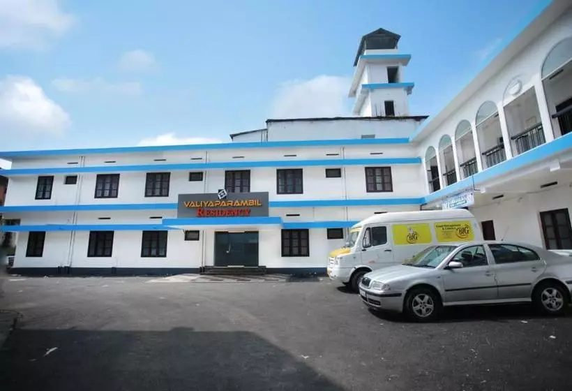 ホテル Valiyaparambil Residency